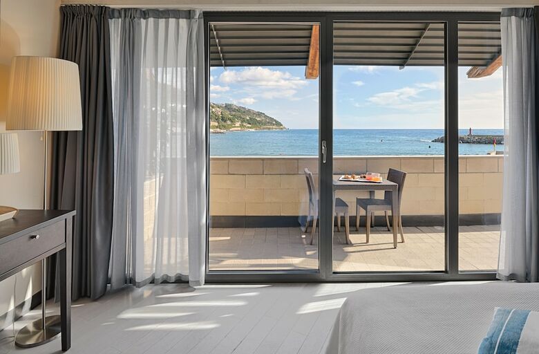 Hotel Riviera Dei Fiori