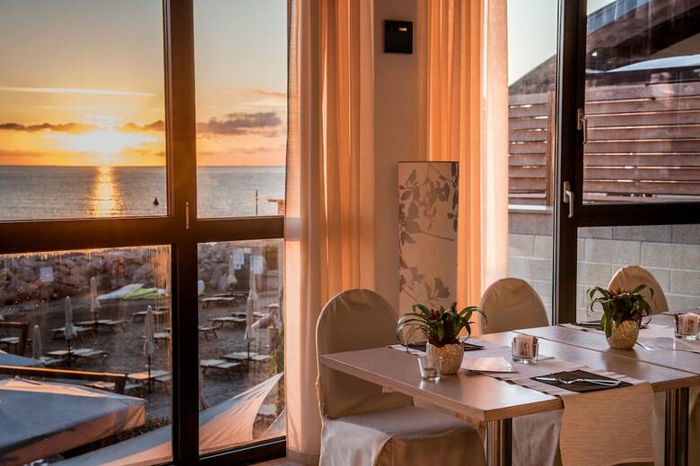Hotel Riviera Dei Fiori