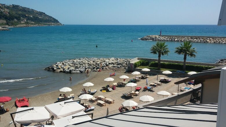 Hotel Riviera Dei Fiori