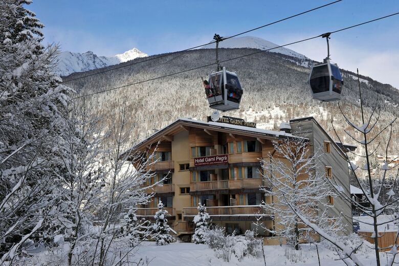 Hotel Garn� Pegr�