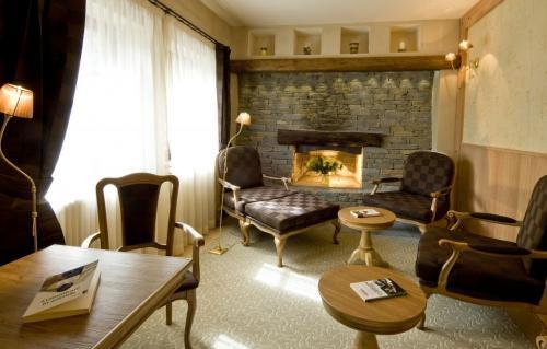 Hotel Maison Cly