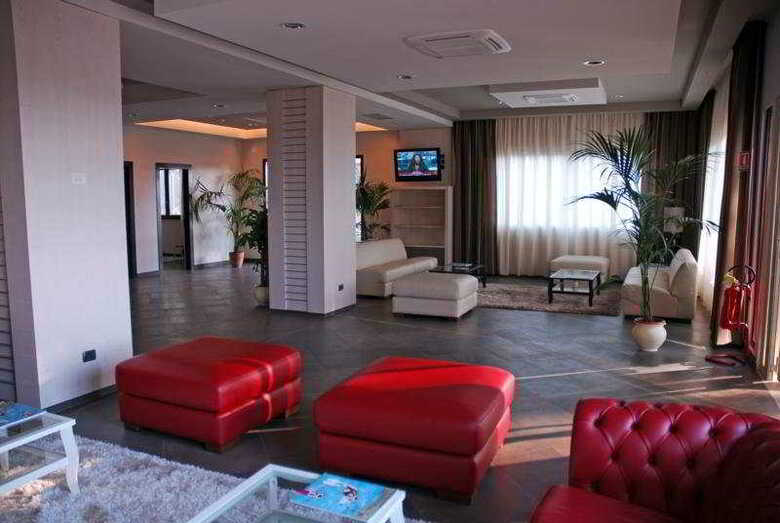 Viola Palace Hotel