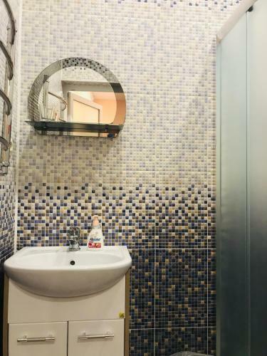 Hostal Albertino Udacha Guest House
