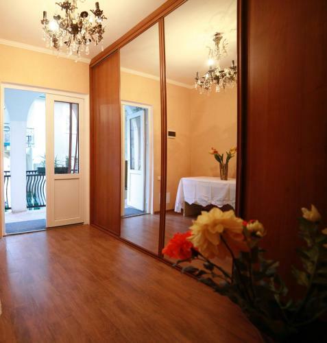 Hostal Guest House Larisa