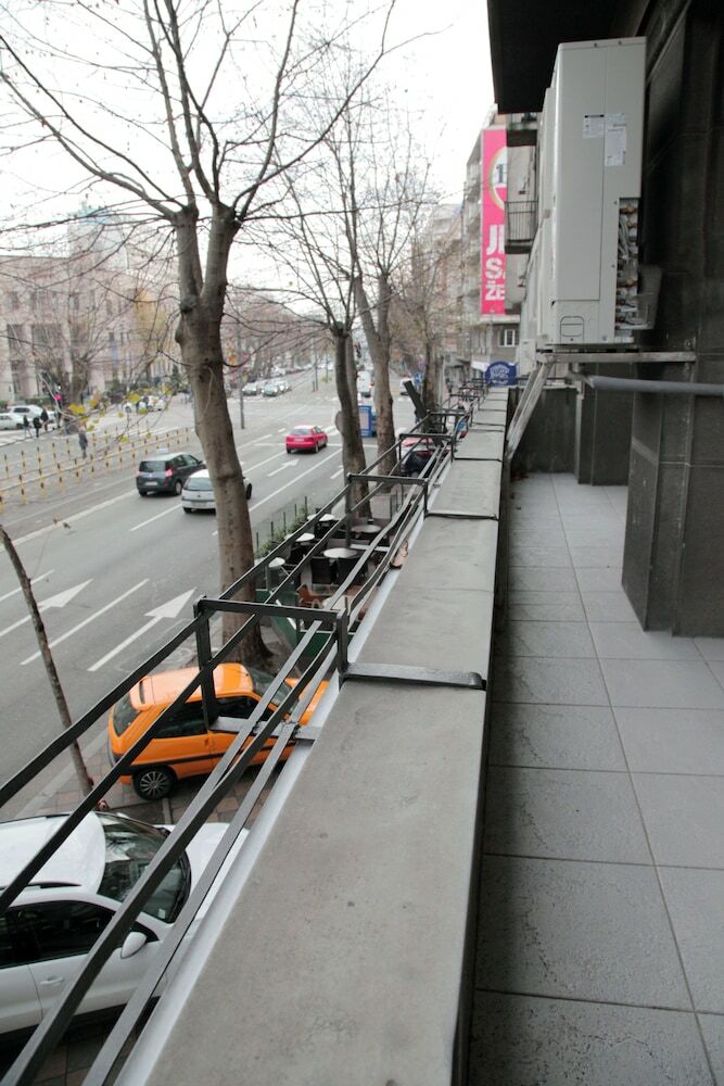 Hostel Karavan Inn