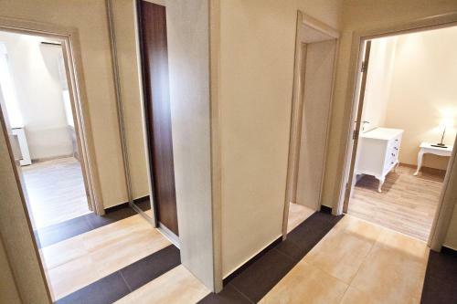 Feel Belgrade Downtown Apartment