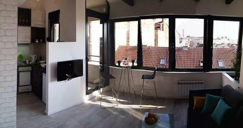 Apartment Savamala Art