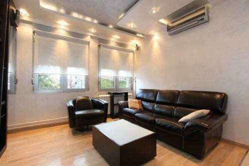 Business & Travel Apartments