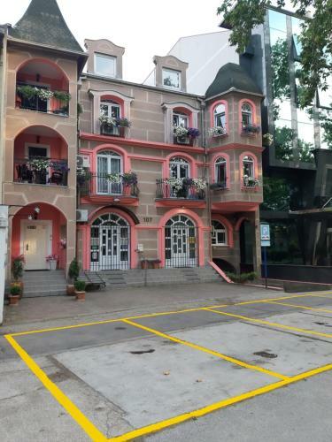 Hostal Guest House Vila Lord