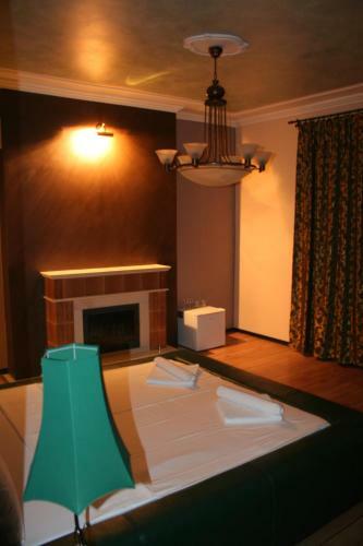 Hostal Villa Hedonia Rooms