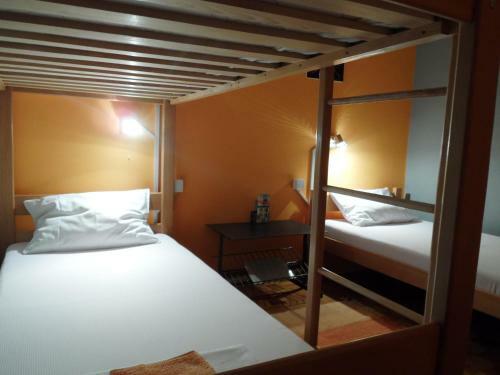 Hostel Rookies