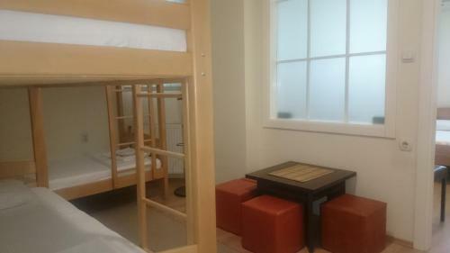 Hostel Rookies