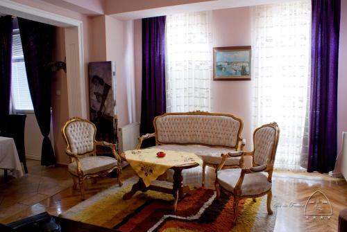 Hotel Ile De France