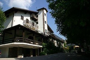 Hotel Sassi Rossi