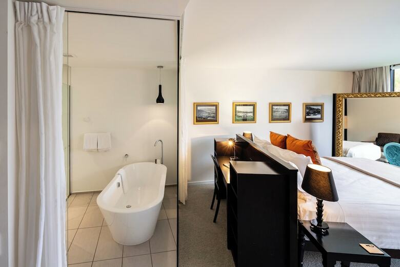 Queenstown Park Boutique Hotel