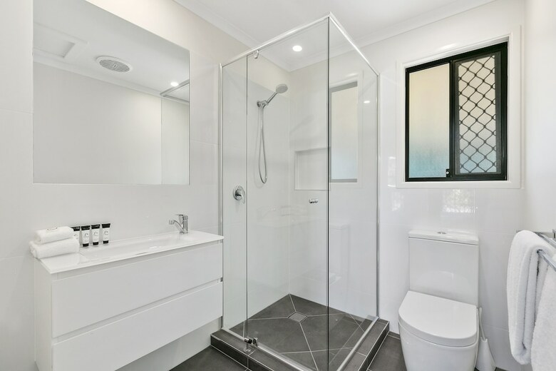 Hotel Australis Noosa Lakes