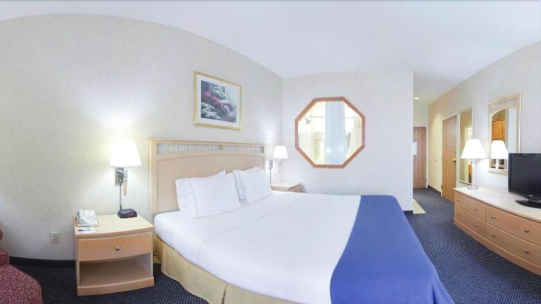 Holiday Inn Express Hotel & Suites Abilene