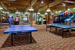 Holiday Inn Hotel & Suites St. Cloud