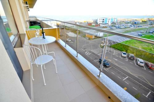 Summerland Happy Blue Apartments
