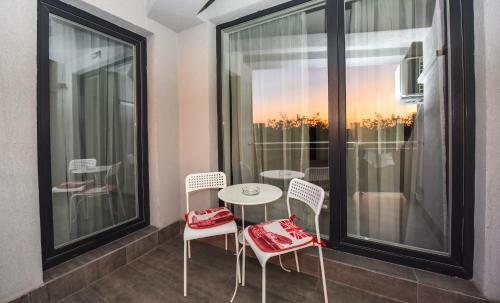 Hotel Harmony Suites