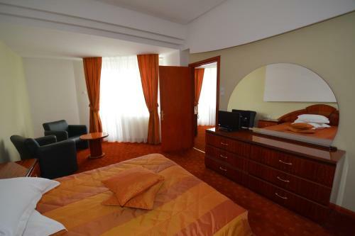 Red&black Hotel Predeal