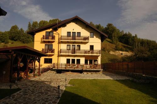 Hostal Pensiunea Casa Doina