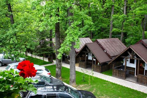 Cornul Vanatorului Bungalows