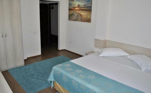 Hostal Complex Delta Marina