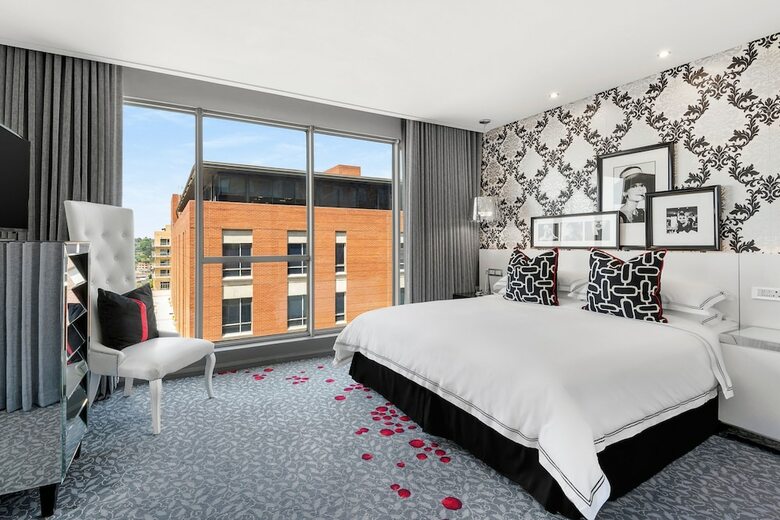 Hotel Protea Fire & Ice Melrose Arch