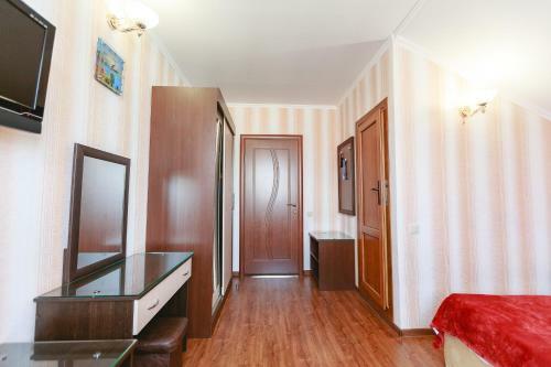 Hostal Talasso Guest House