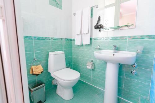 Hostal Talasso Guest House