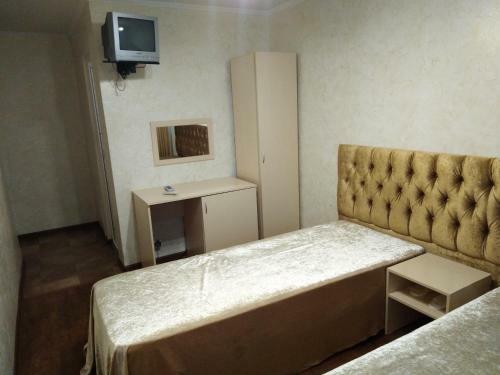 Hostal Ellaisa Guest House