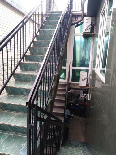 Hostal Ellaisa Guest House