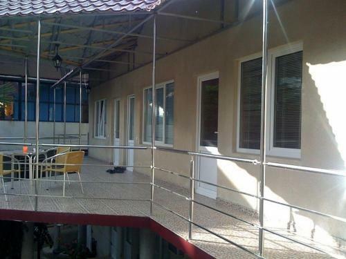 Hostal Oasis Guest House