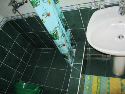 Hostal Lidiya Guest House