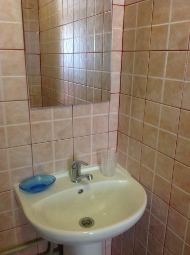 Hostal Guesthouse Iris