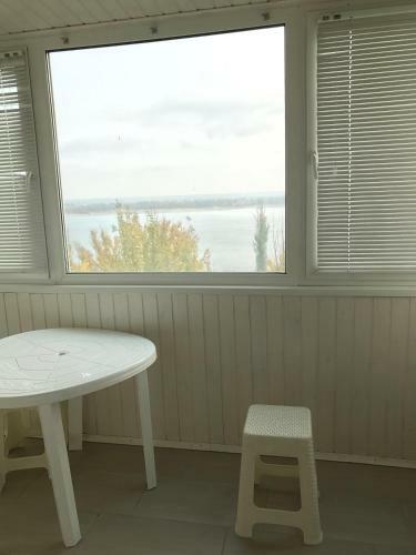 Apartment On Chuykova 37