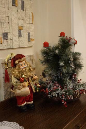 Hostal Dinastiya Guest House