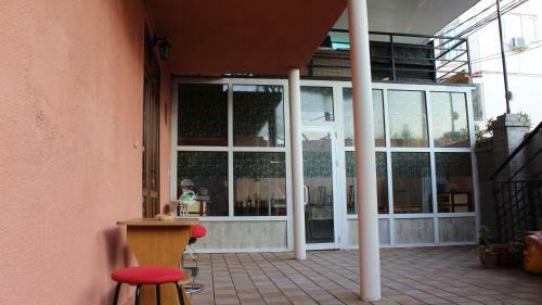 Hostal Anyuta Guest House