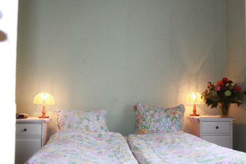Basicrooms Hotel