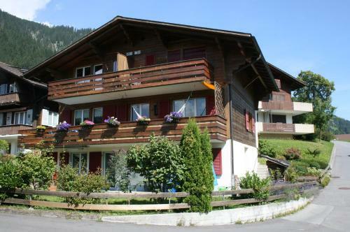 Chalet Silky