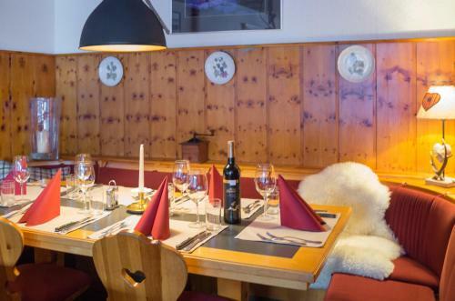 Hostal Eiger Guesthouse