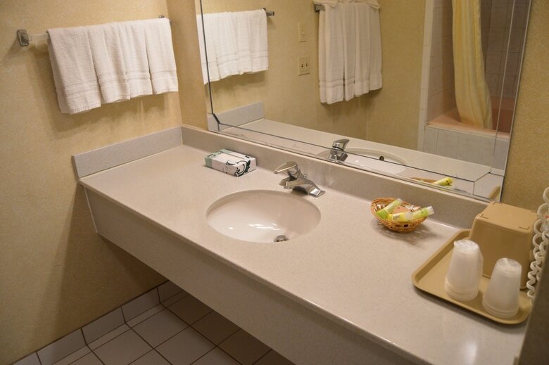 Hotel Cedar Lodge