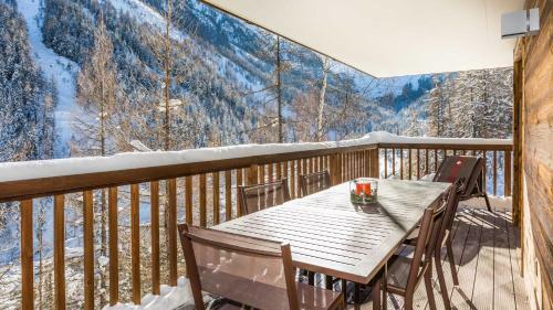 Aparthotel Chalet Les Rah�s By Mrs Miggins