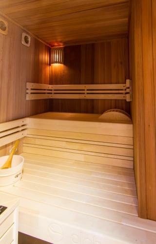Aparthotel Chalet Les Rah�s By Mrs Miggins