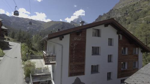 Hotel Plateau Rosa