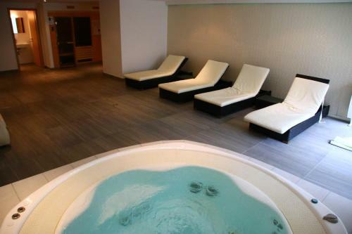 Apartamentos Ski Heaven - 4 Vall�es