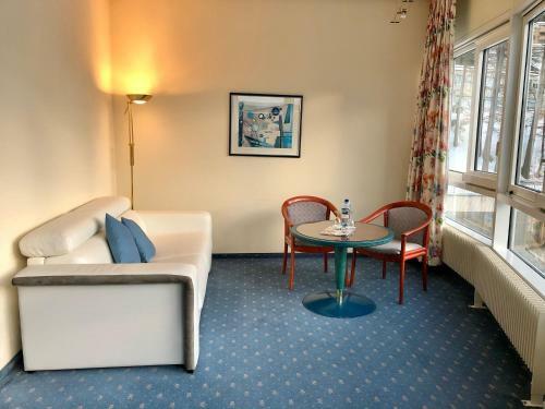 Thermal Hotels & Walliser Alpentherme Leukerbad