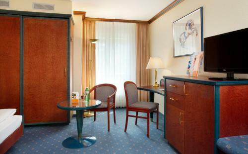 Thermal Hotels & Walliser Alpentherme Leukerbad