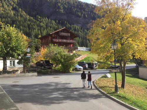 Hostal Chalet Tatyana